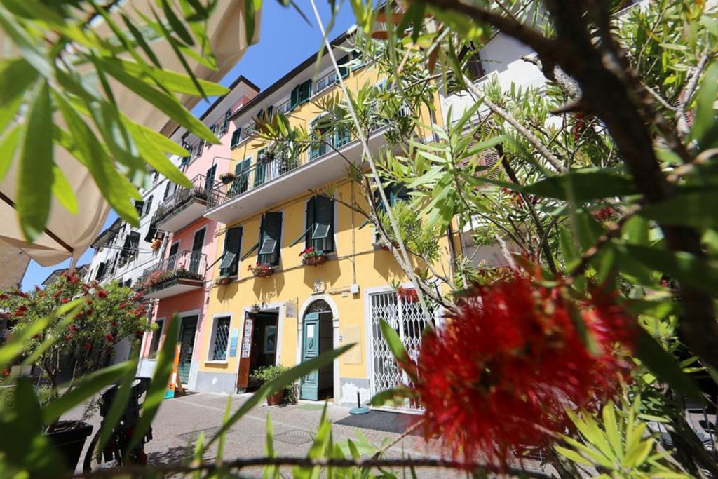 Affittacamere In Piazzetta Сарцана Екстер'єр фото